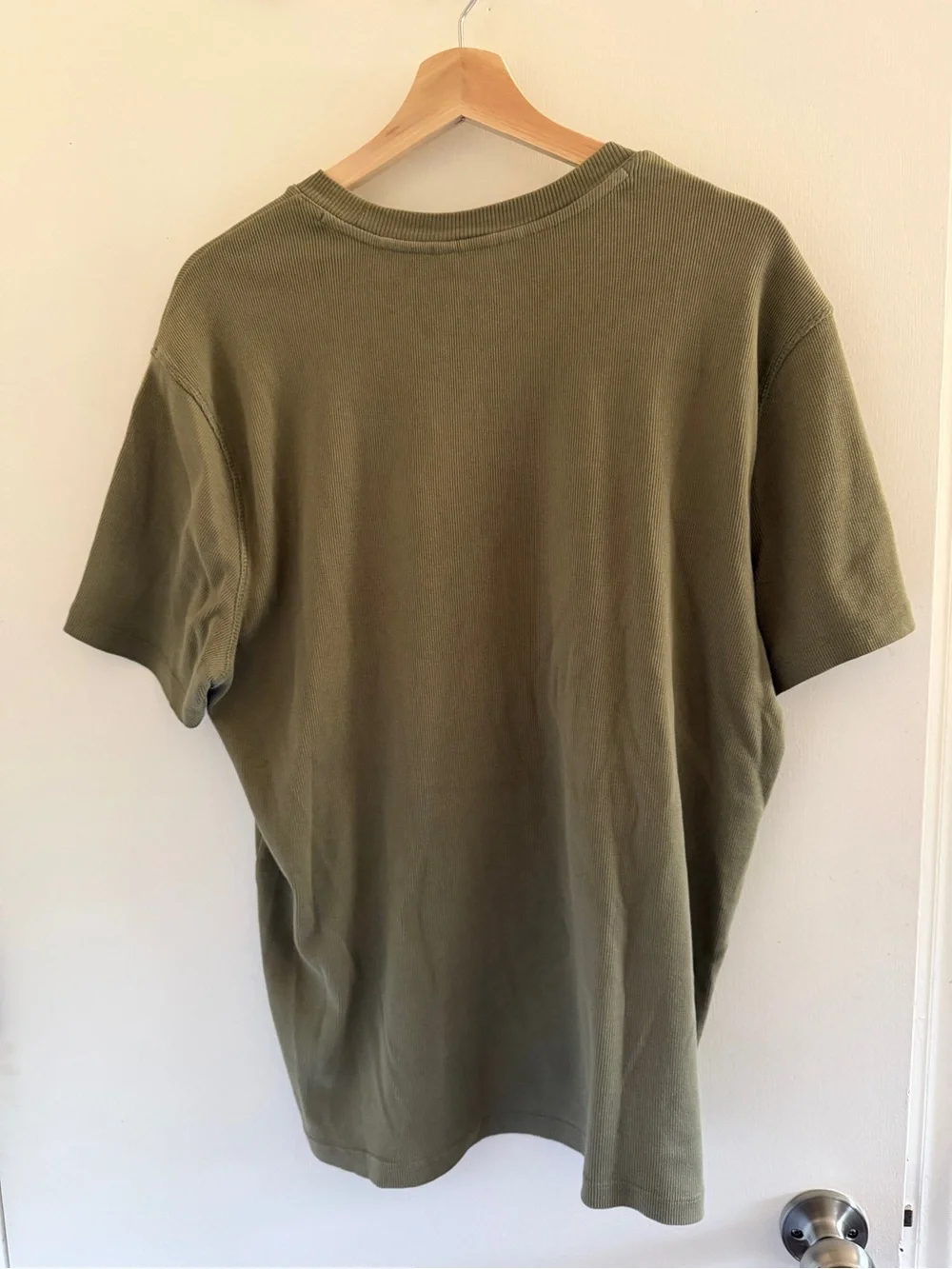 Banana Republic Olive Green Short Sleeve Crewneck Tee
